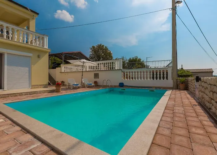 Casa de Férias Kuca Ujdenica