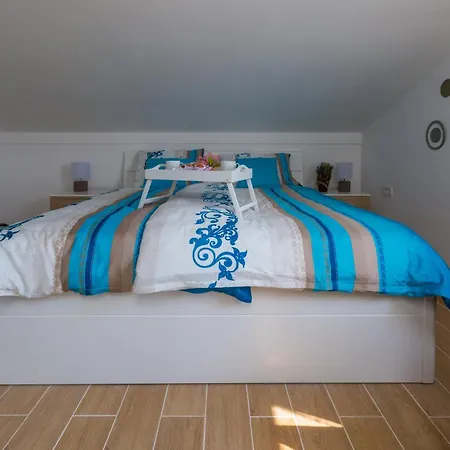 Holiday home Kuca Ujdenica